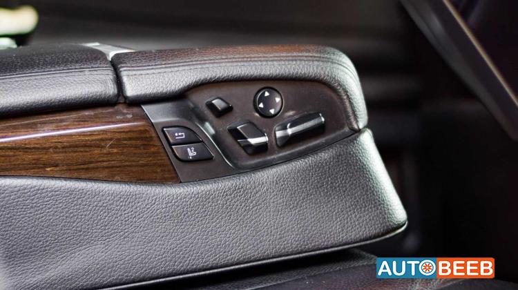 BMW 740i 2012
