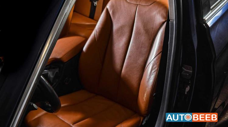 BMW 318 2018