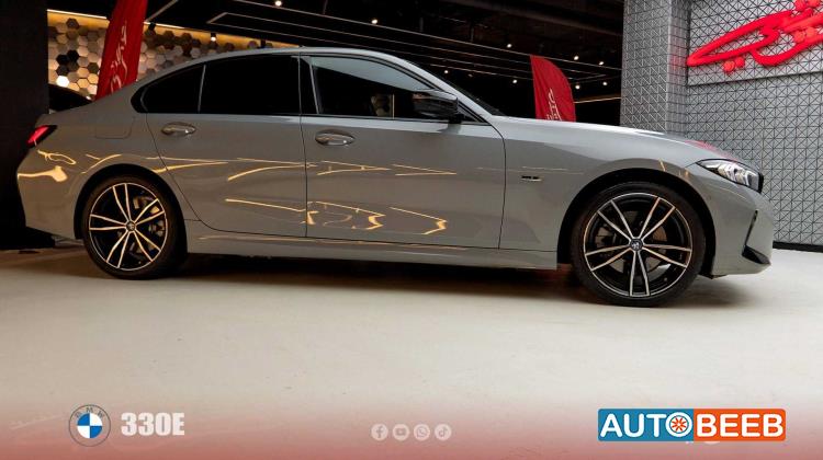 بي ام دبليو 330e 2023