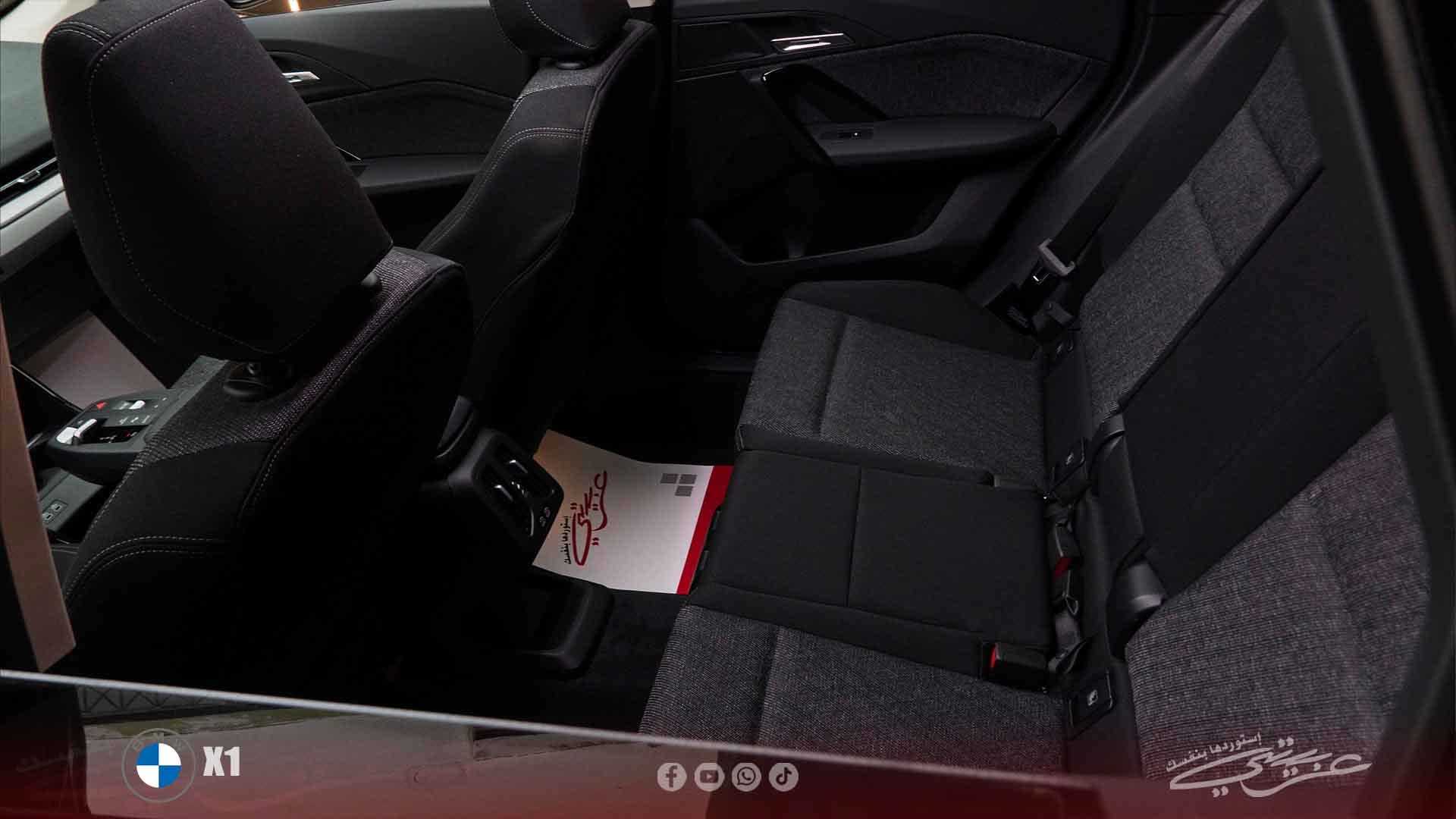 بي ام دبليو X1 2025