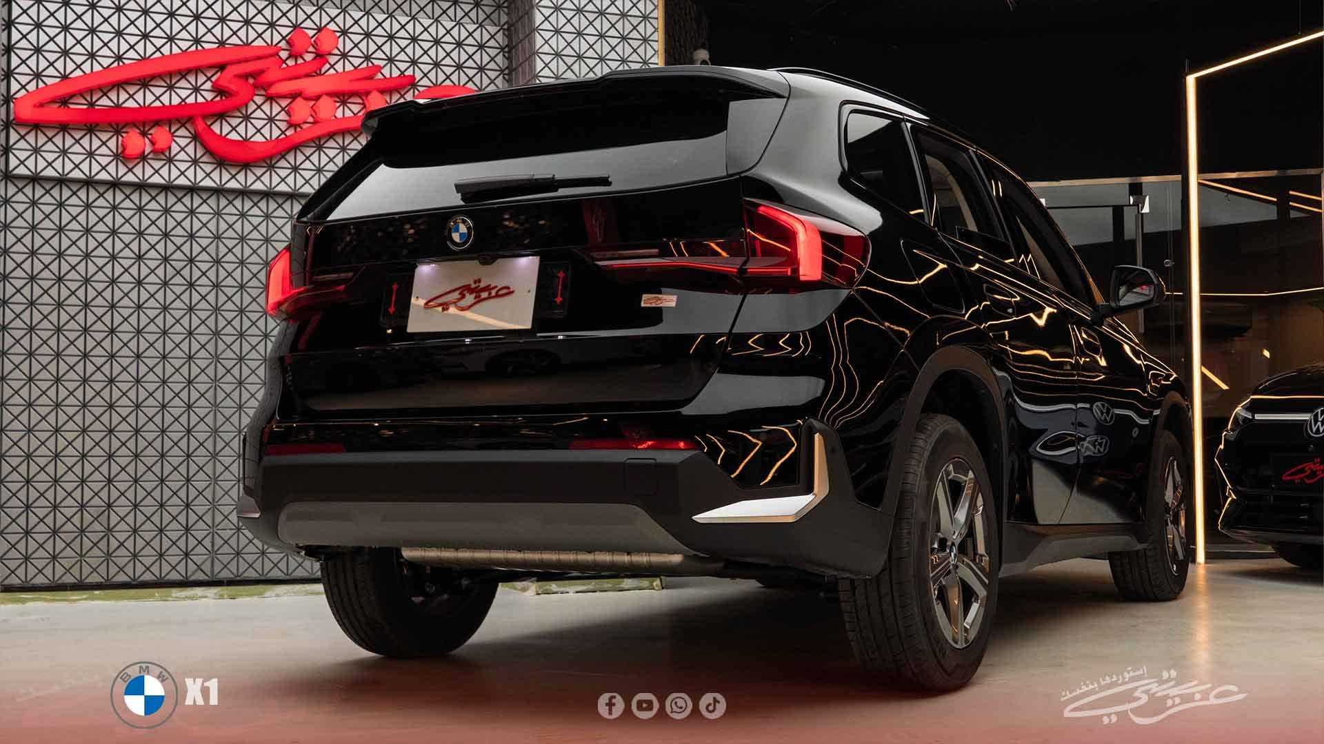 بي ام دبليو X1 2025