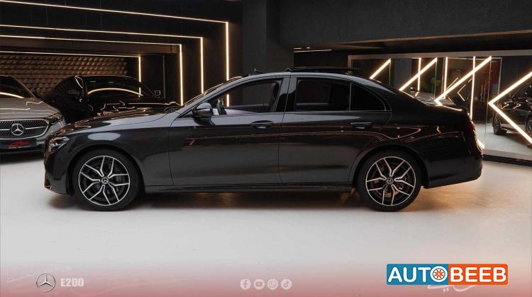 Mercedes Benz E200 2023