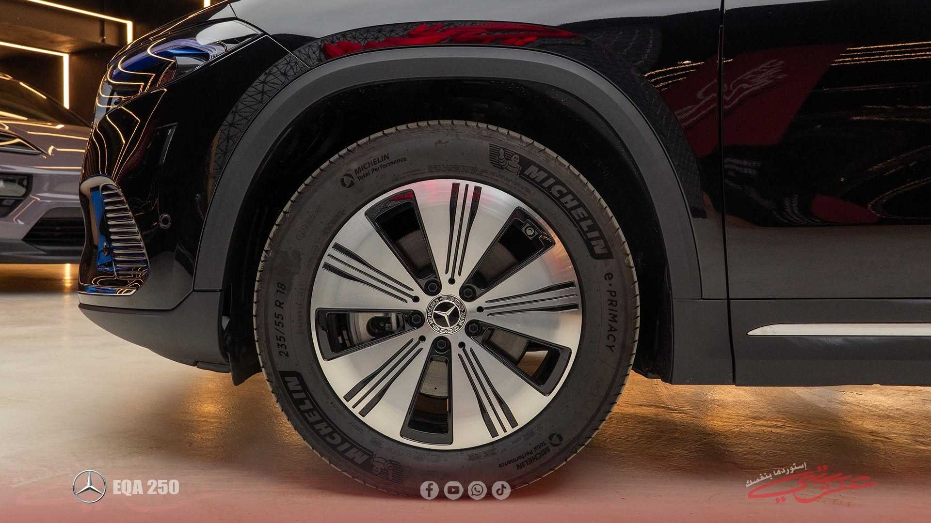Mercedes Benz EQA250 2024
