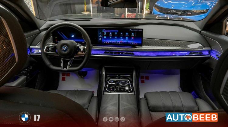 BMW i7 2024