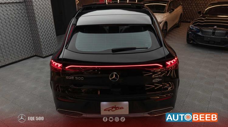 Mercedes Benz EQE500 2025
