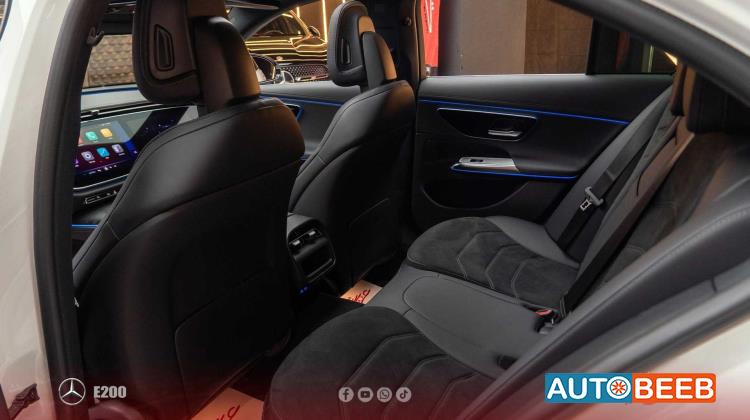 Mercedes Benz E200 2024