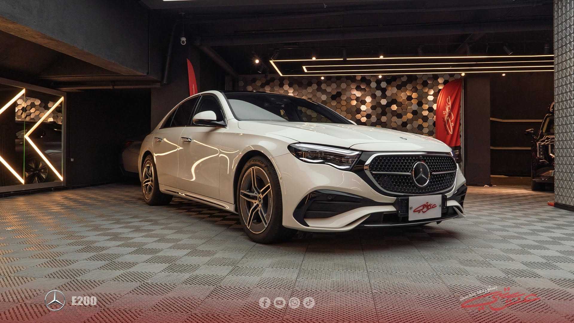 Mercedes Benz E200 2024