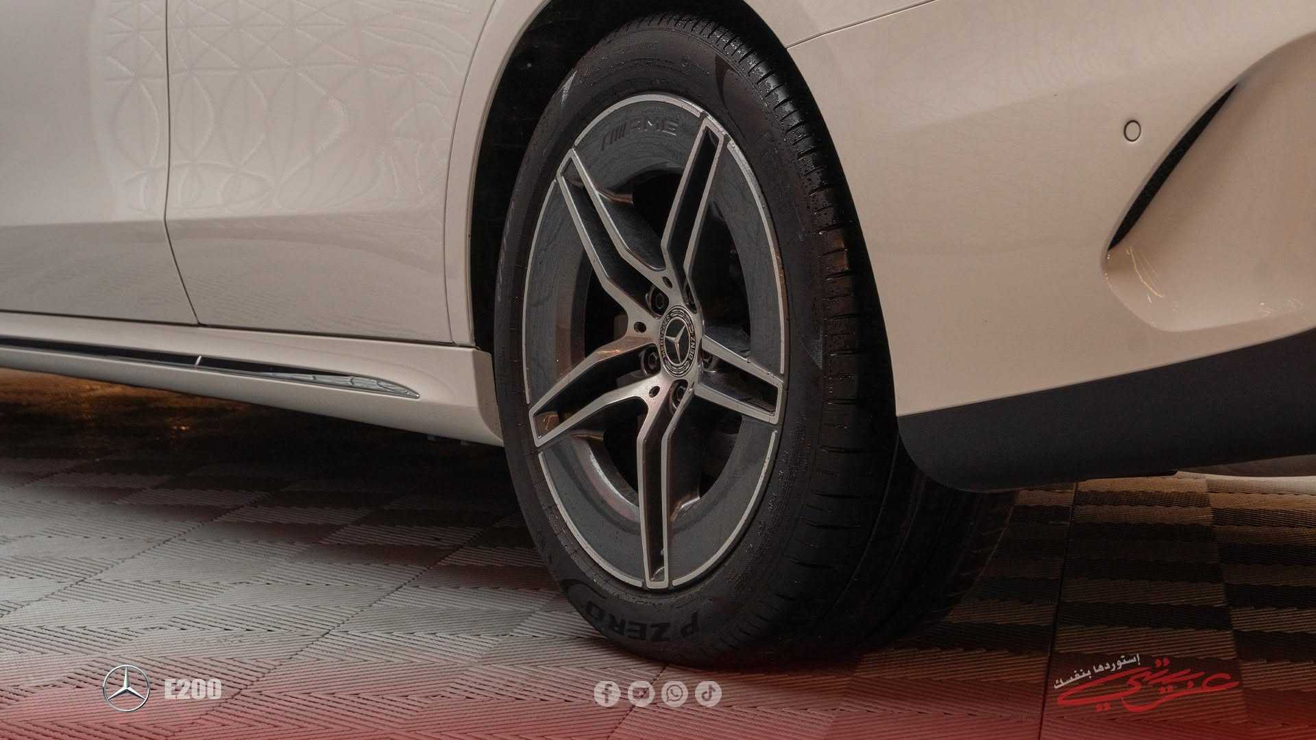 Mercedes Benz E200 2024