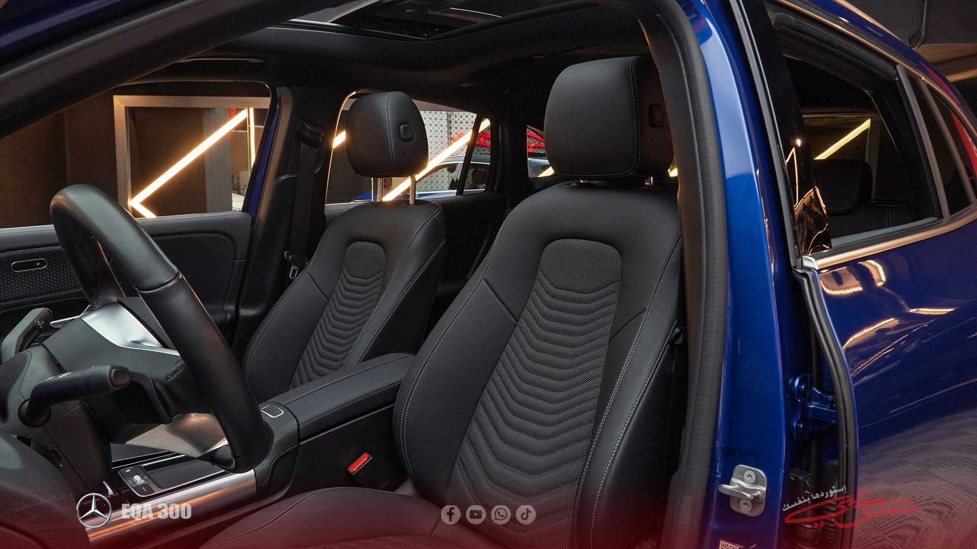 Mercedes Benz EQA300 2025