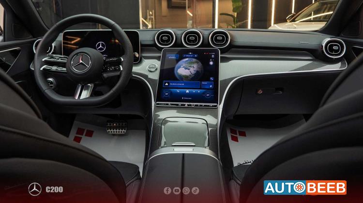 Mercedes Benz C200 2025