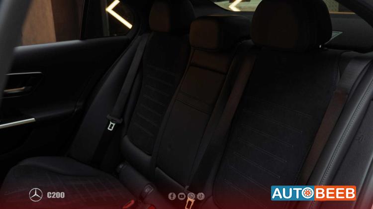 Mercedes Benz C200 2025