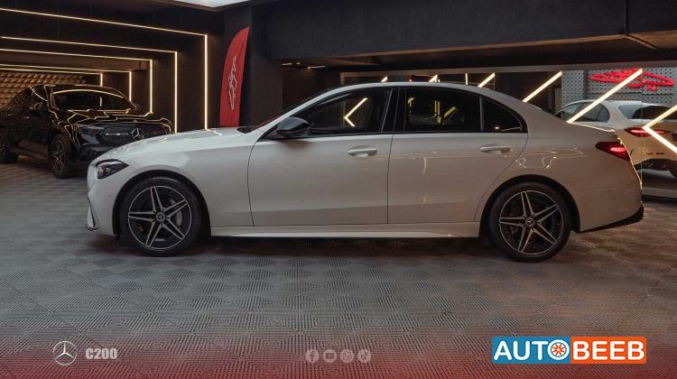 Mercedes Benz C200 2025