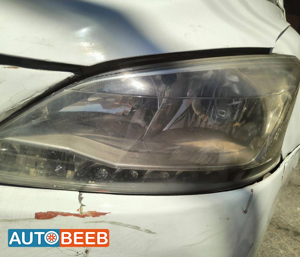 Lights Front light Nissan Sentra