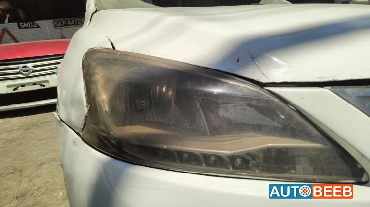 Lights Front light Nissan Sentra