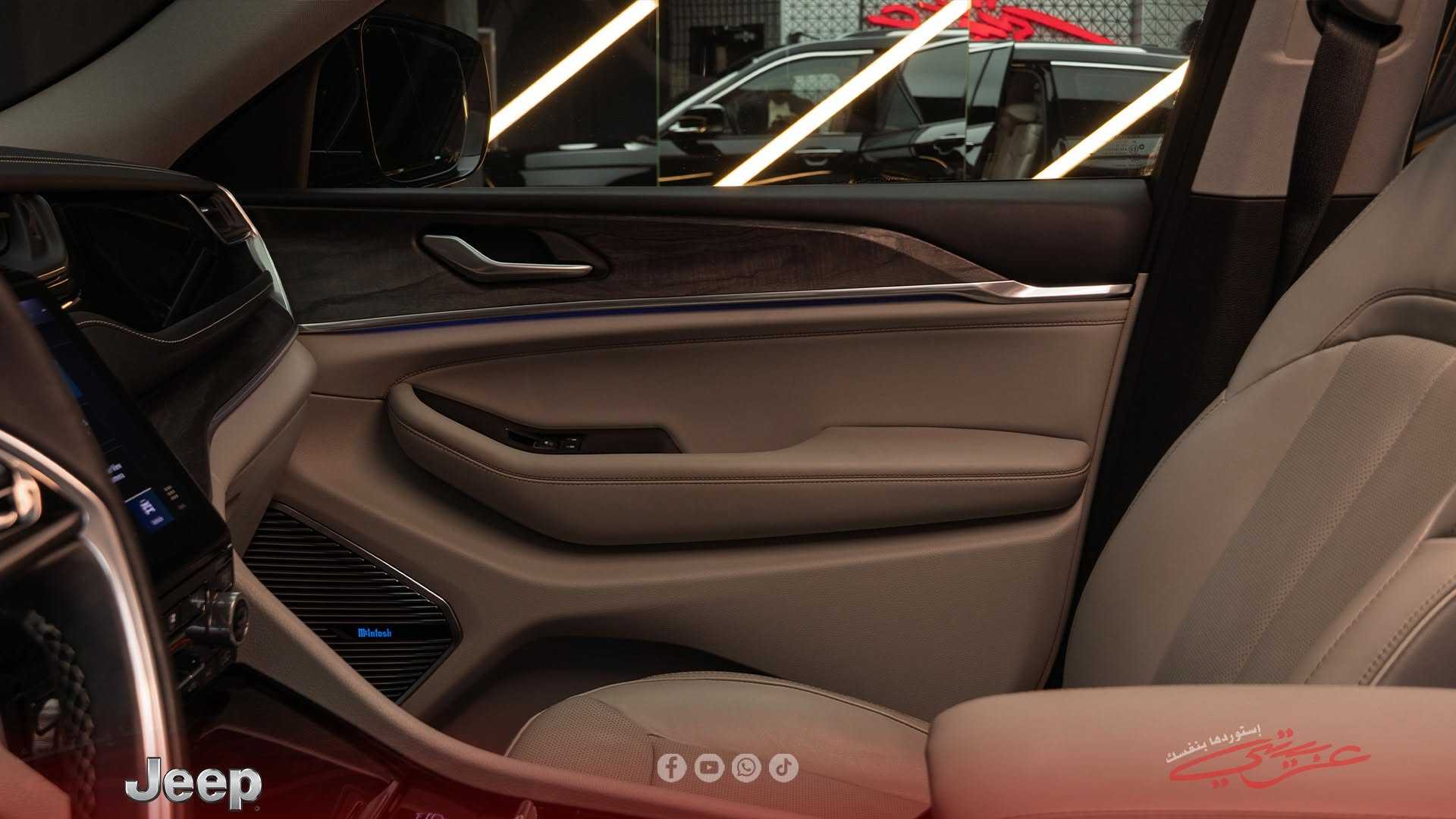 جيب جراند شيروكي 2023