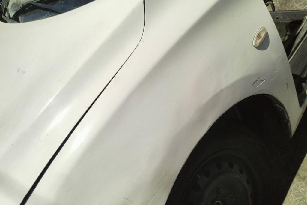 Body  Fenders  Nissan Sentra