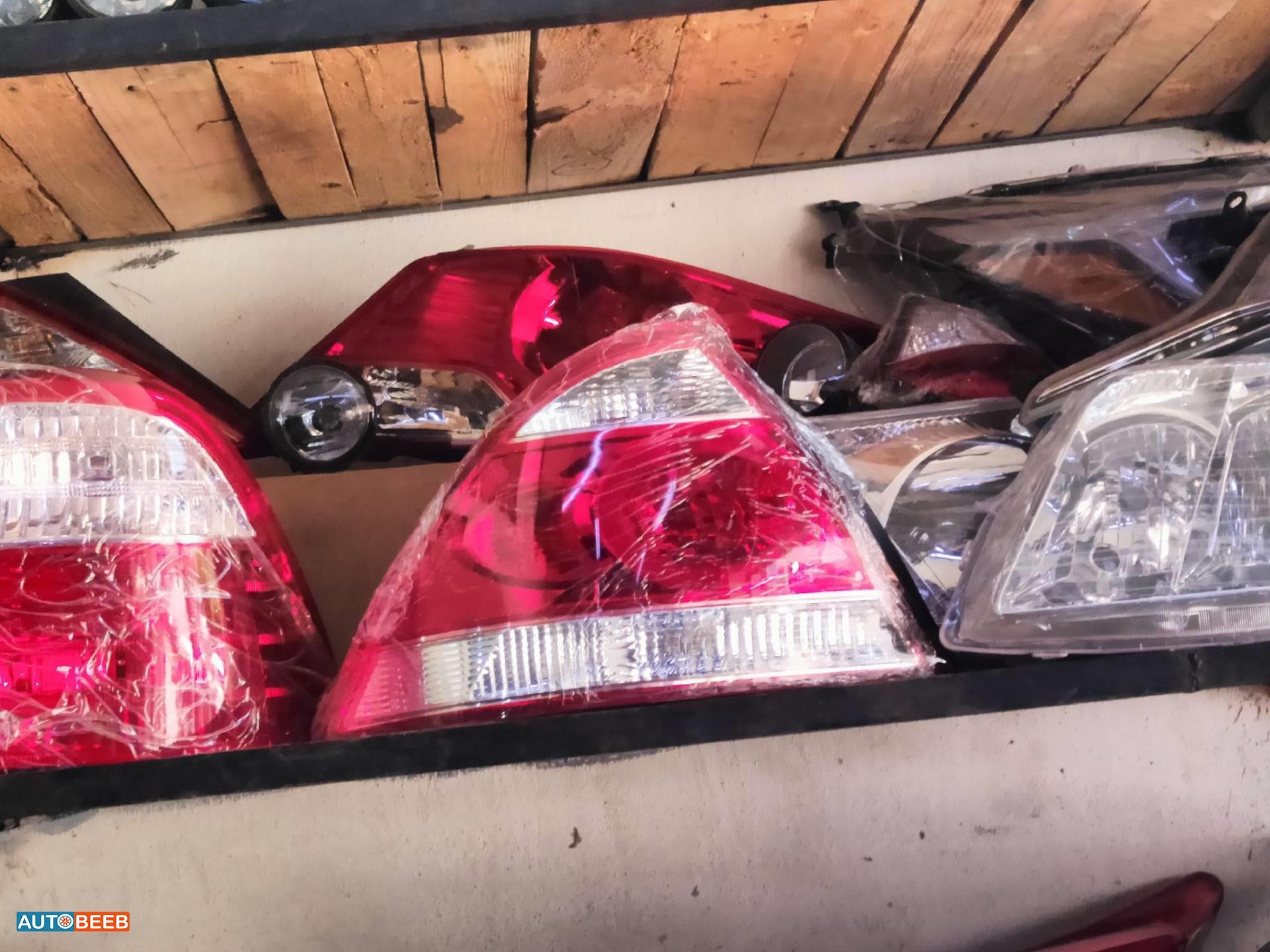 Lights Rear light Nissan Sunny