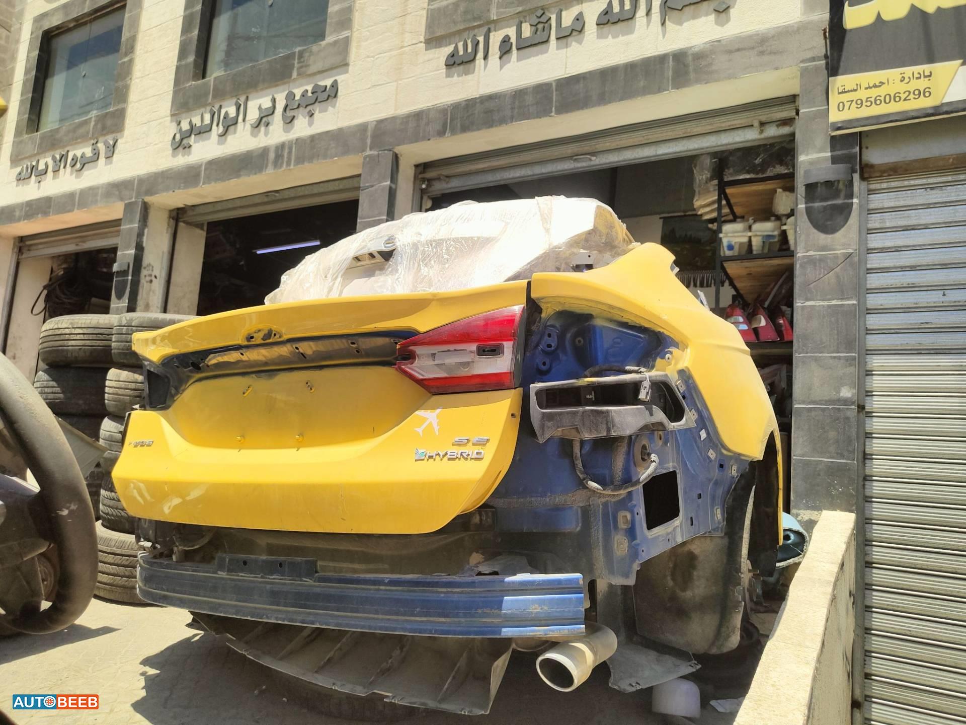 قصة خلفية فورد فيوجن 2017 2018