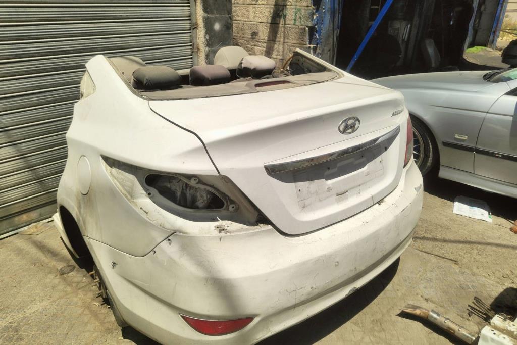 Body  Front clip Hyundai Accent