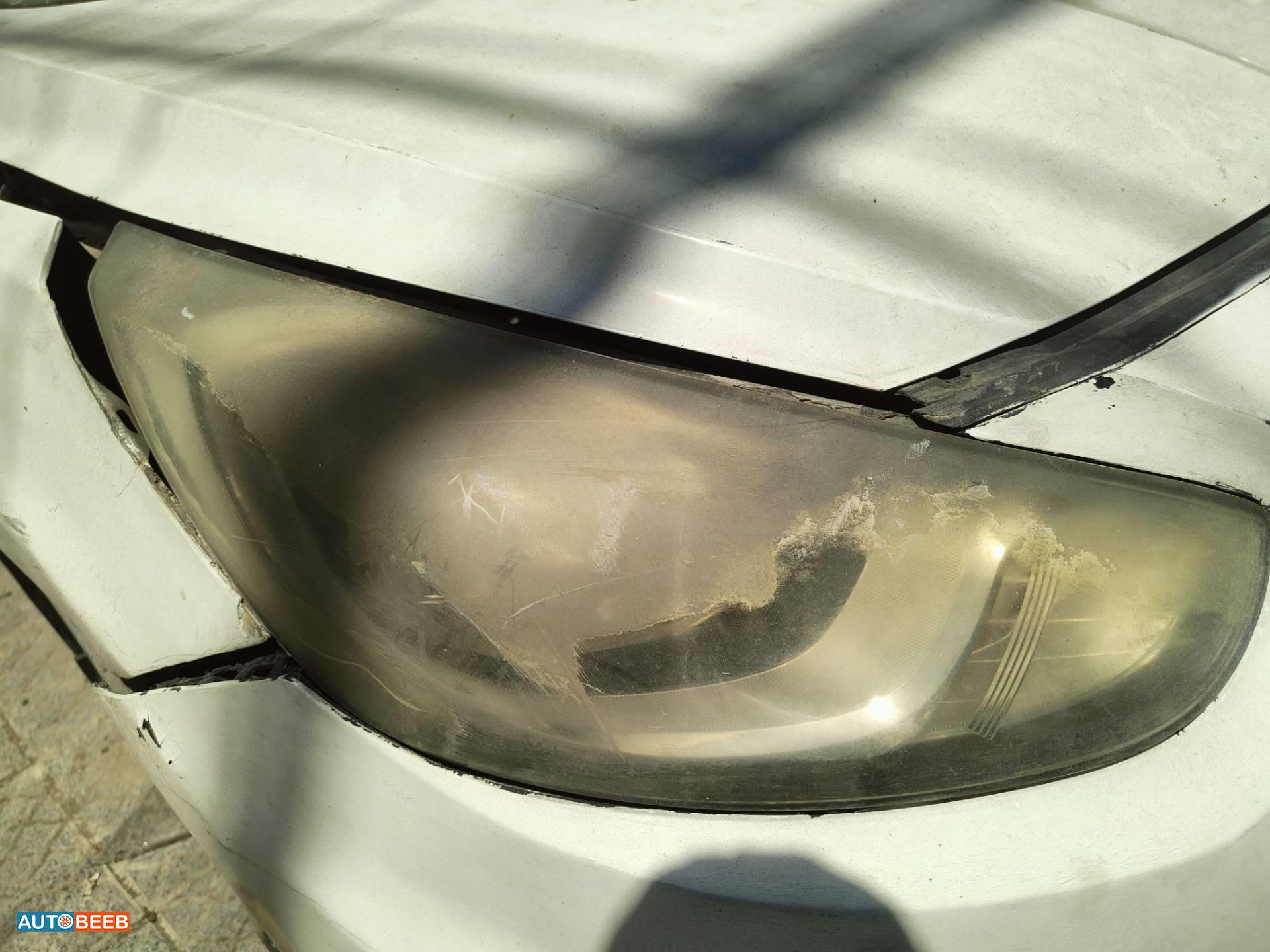 Lights Front light Hyundai Accent