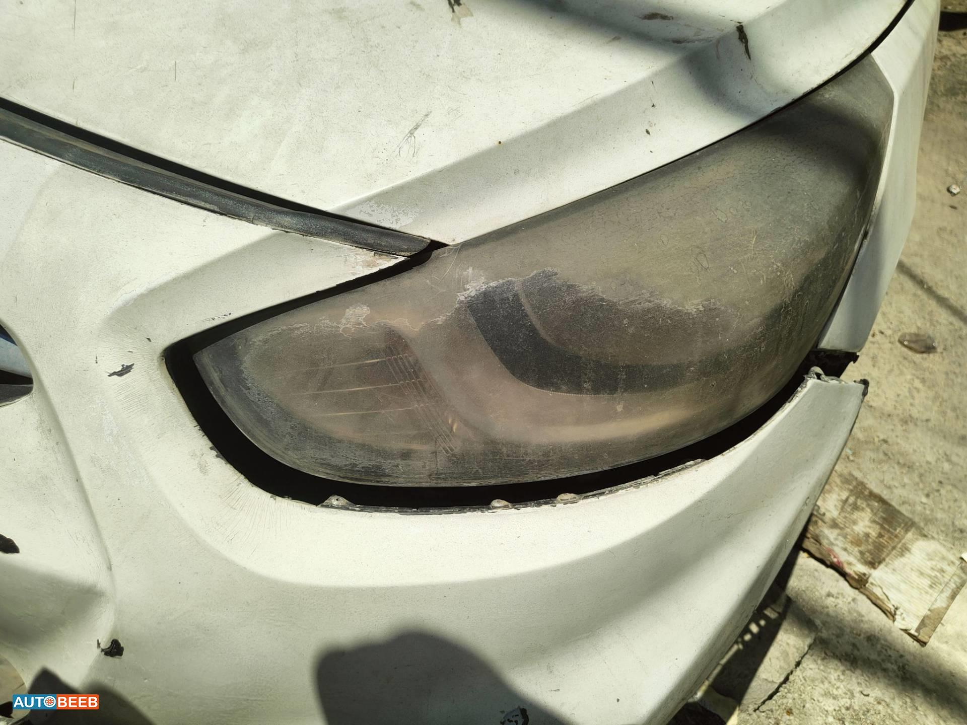 Lights Front light Hyundai Accent