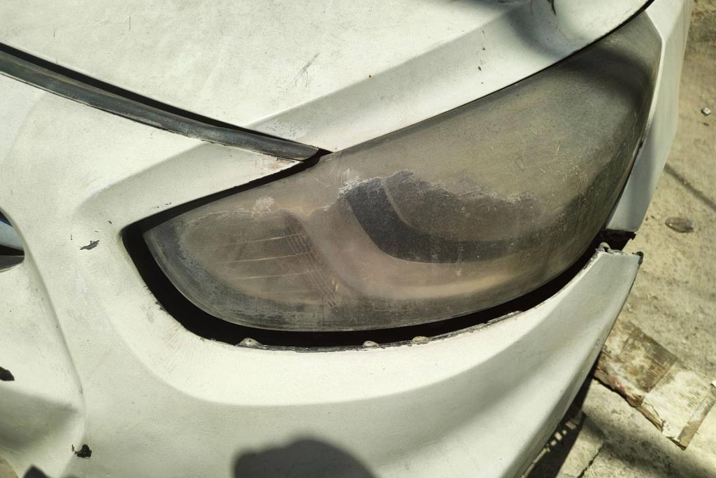 Lights Front light Hyundai Accent