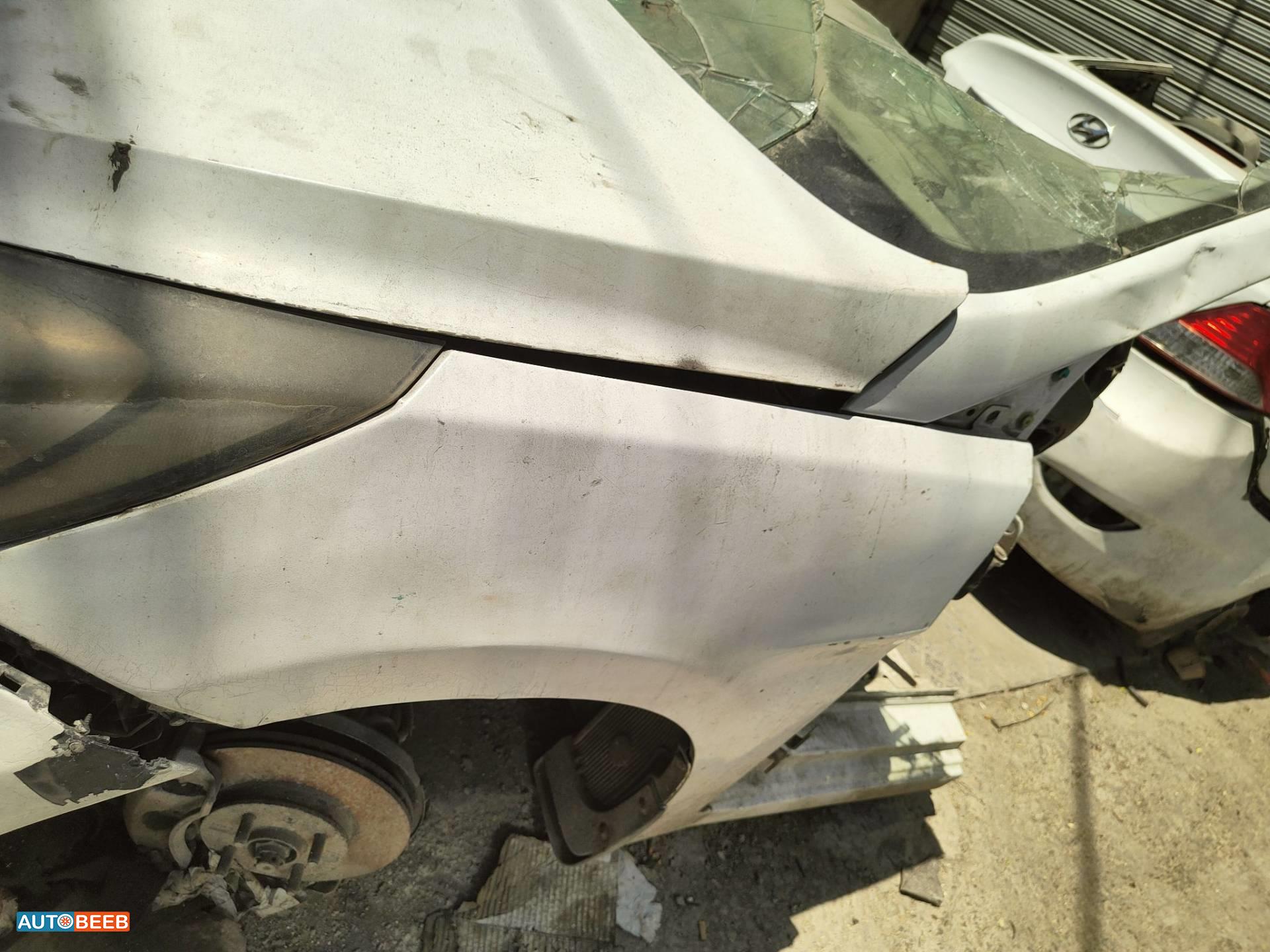 Body  Fenders  Hyundai Accent