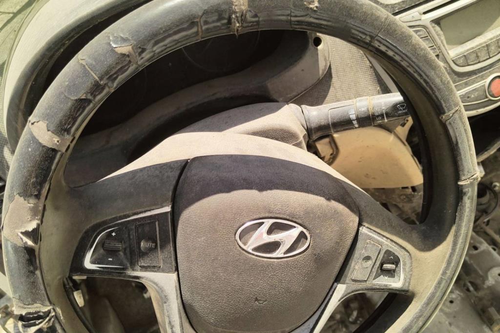 Cabin  Steering Wheel Hyundai Accent