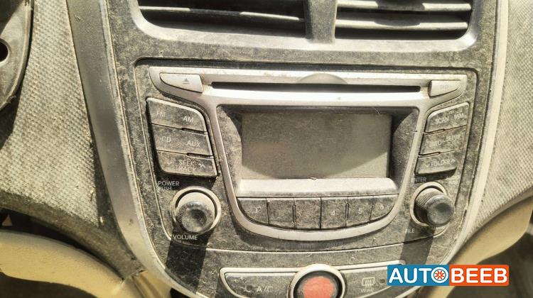 Electronics MP3 Player Hyundai Accent