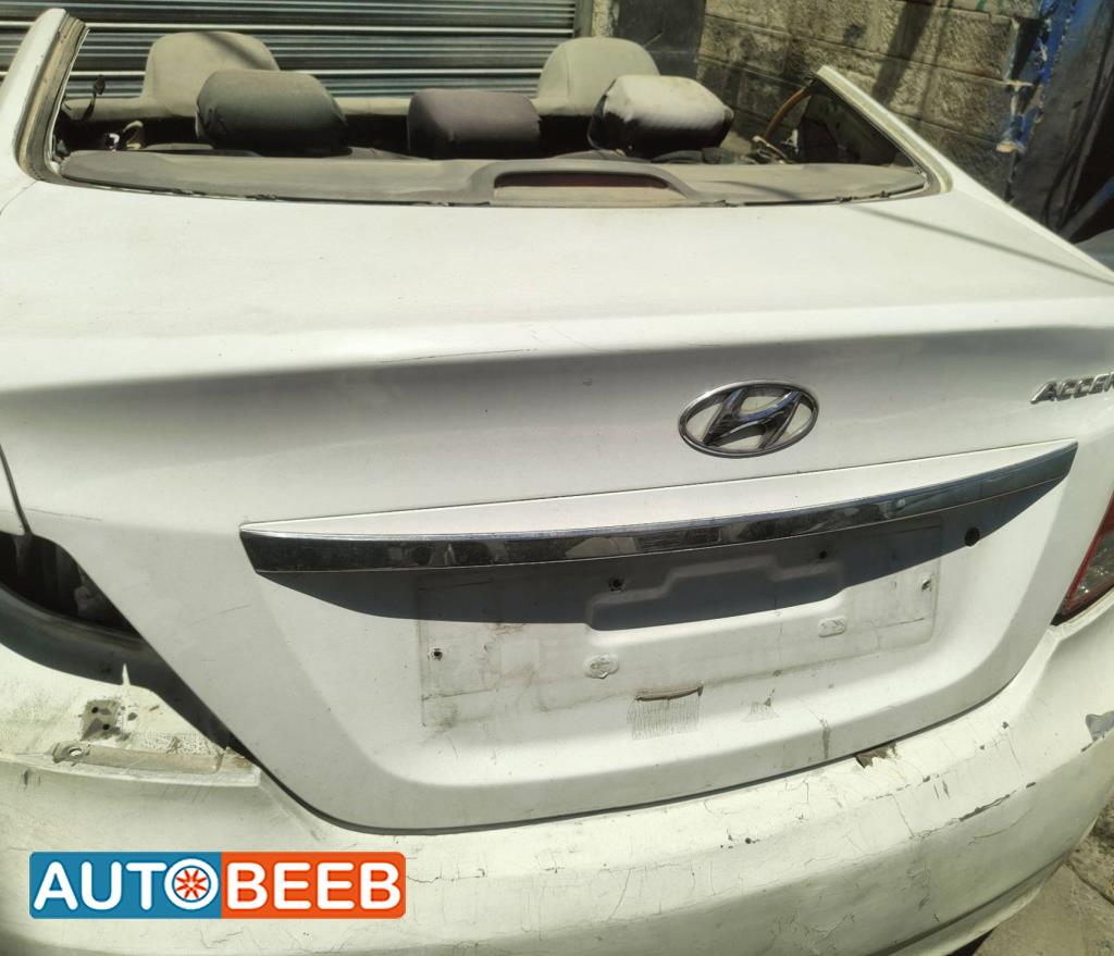 Body  Trunk Hyundai Accent