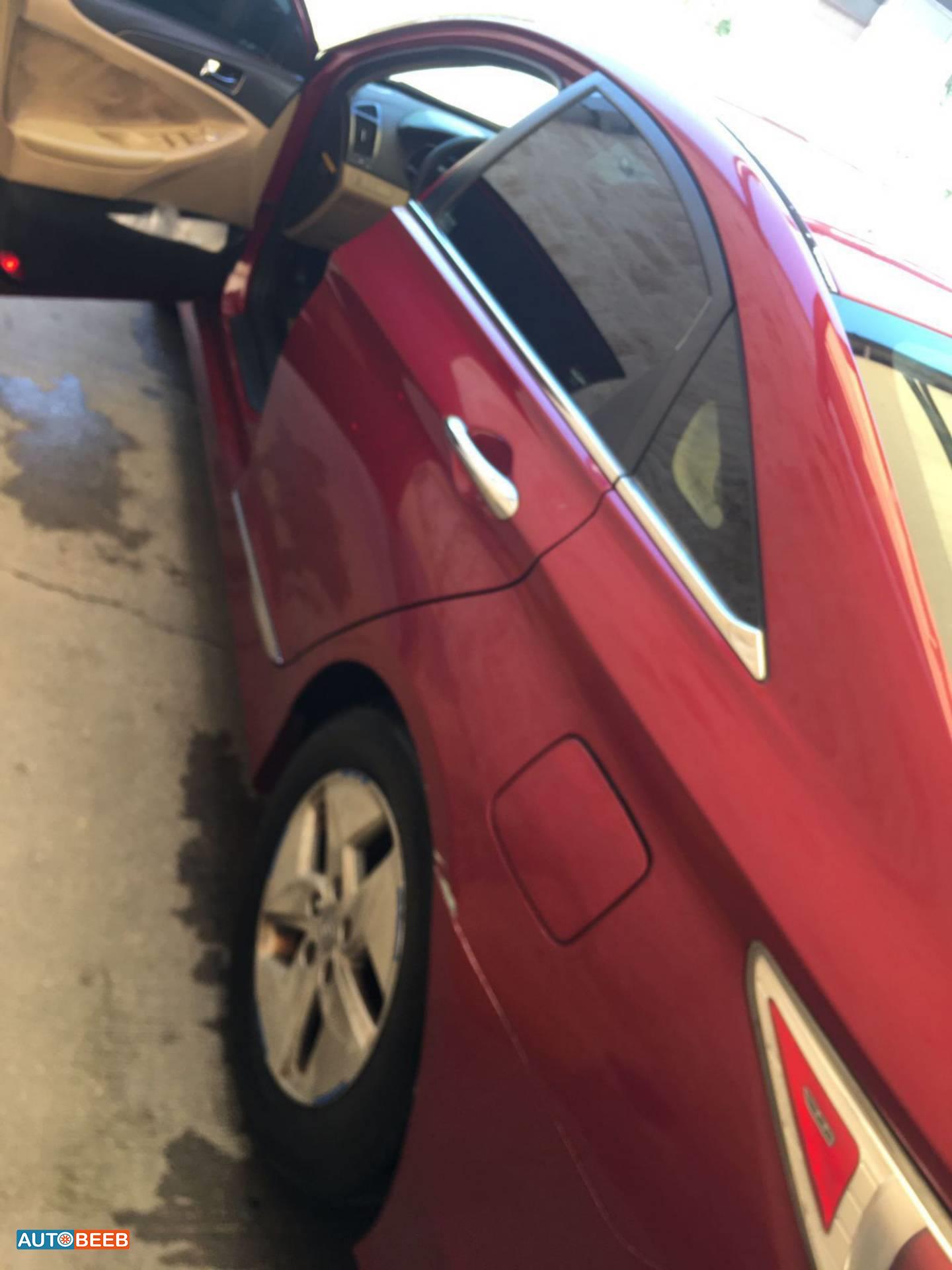 Hyundai Sonata 2012