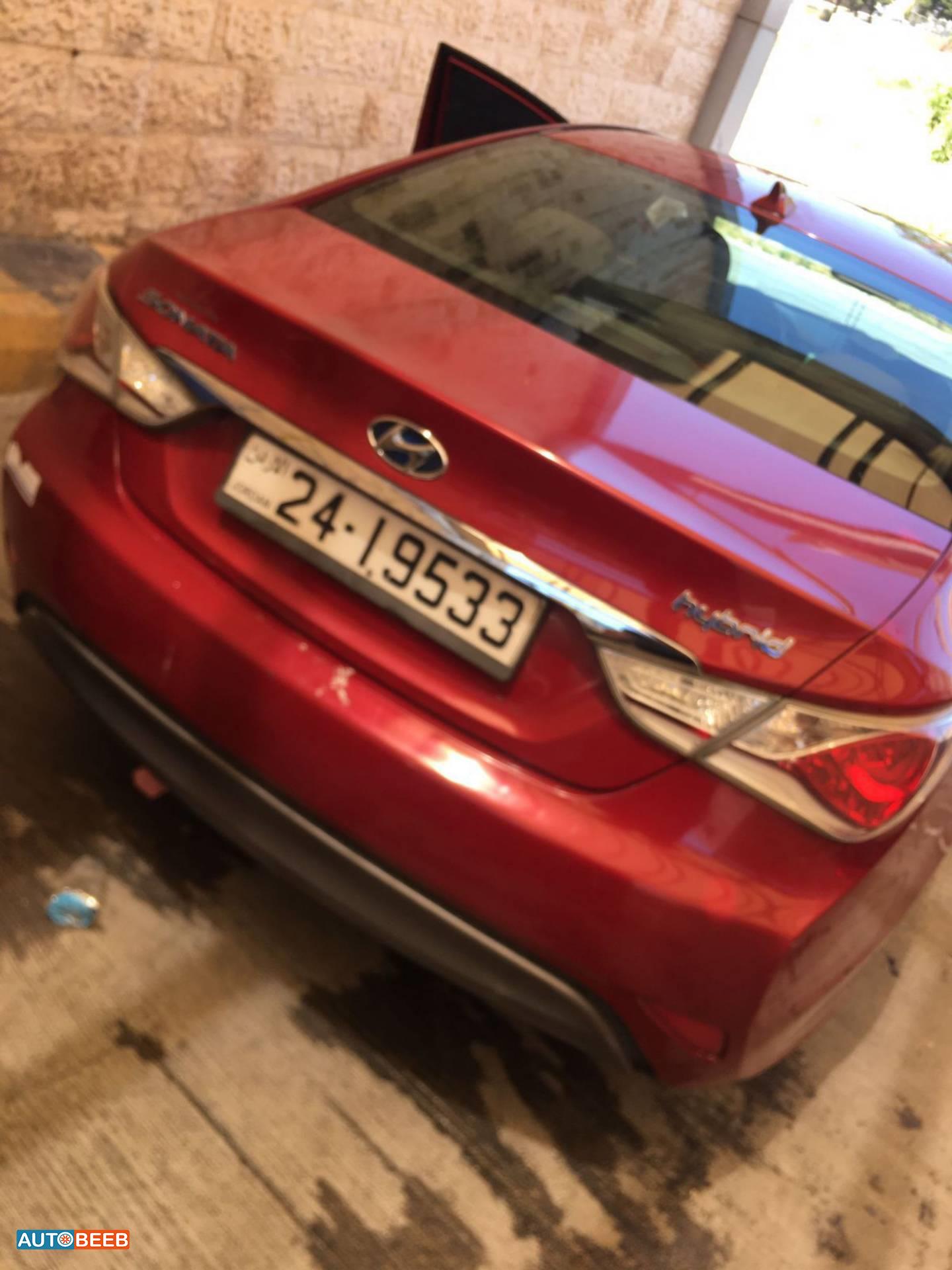 Hyundai Sonata 2012