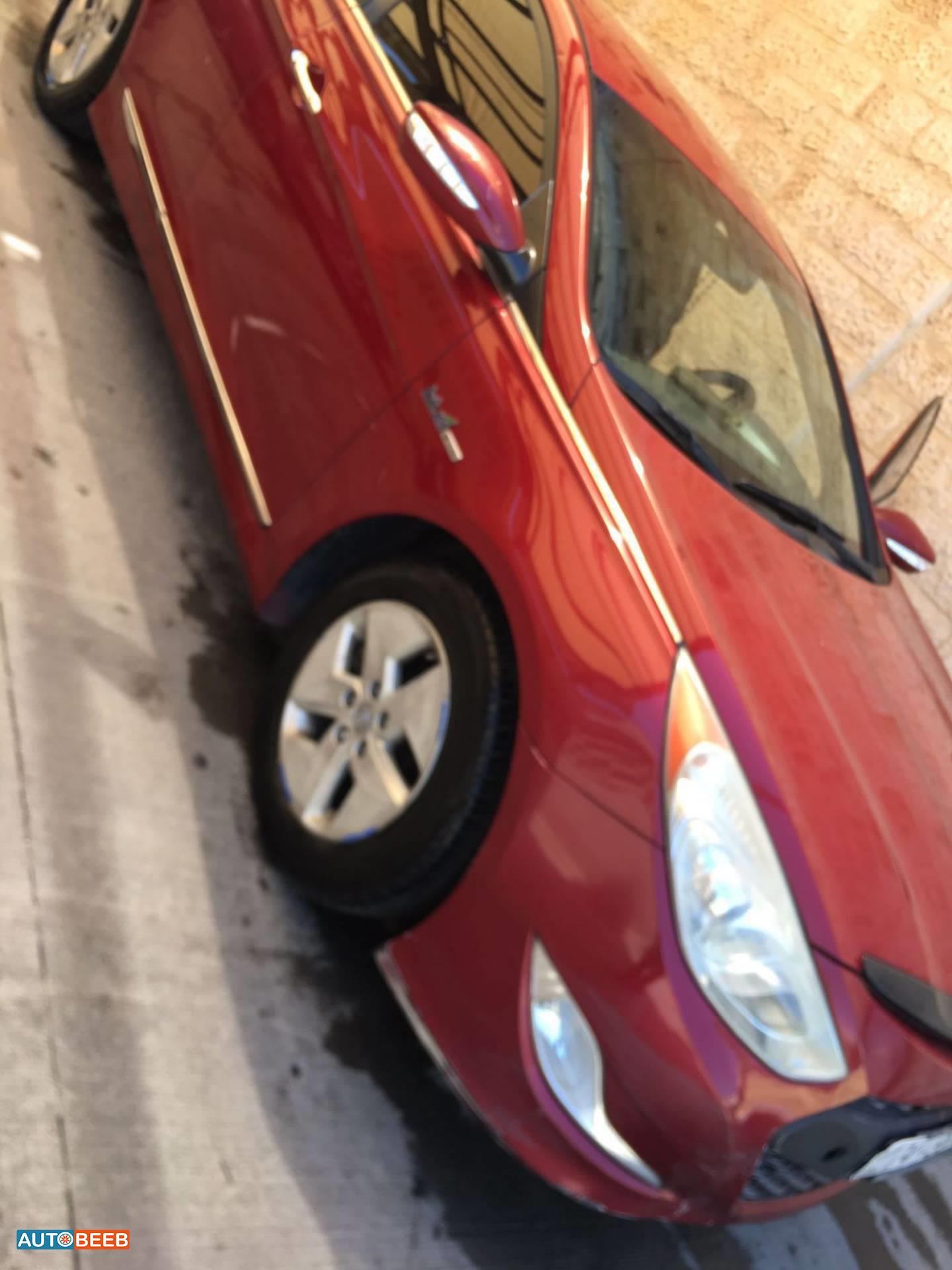 Hyundai Sonata 2012