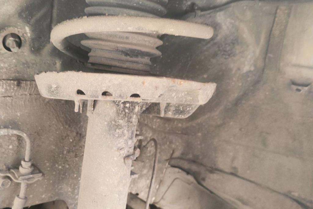  Shock Absorber Hyundai Avante