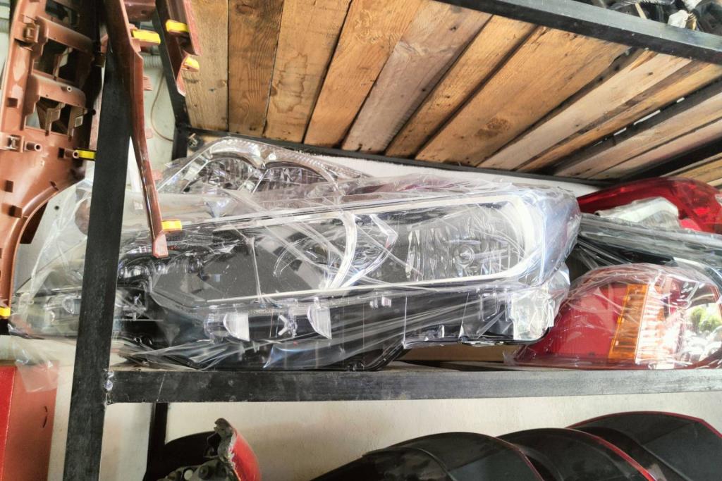 Lights Front light Toyota Corolla