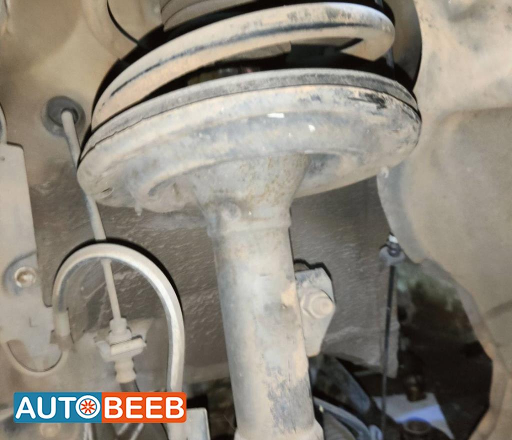  Shock Absorber Toyota Camry