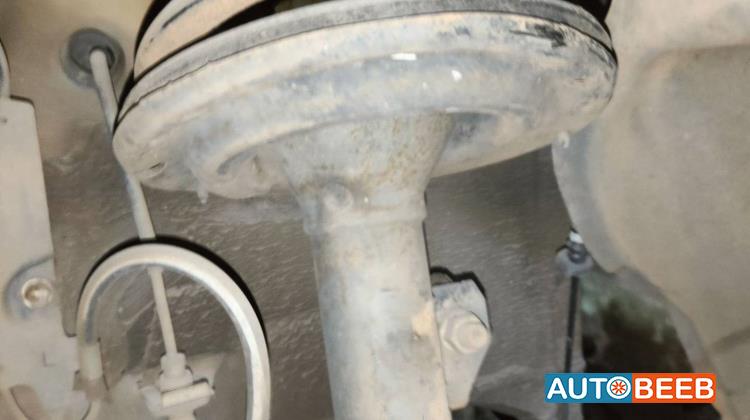  Shock Absorber Toyota Camry