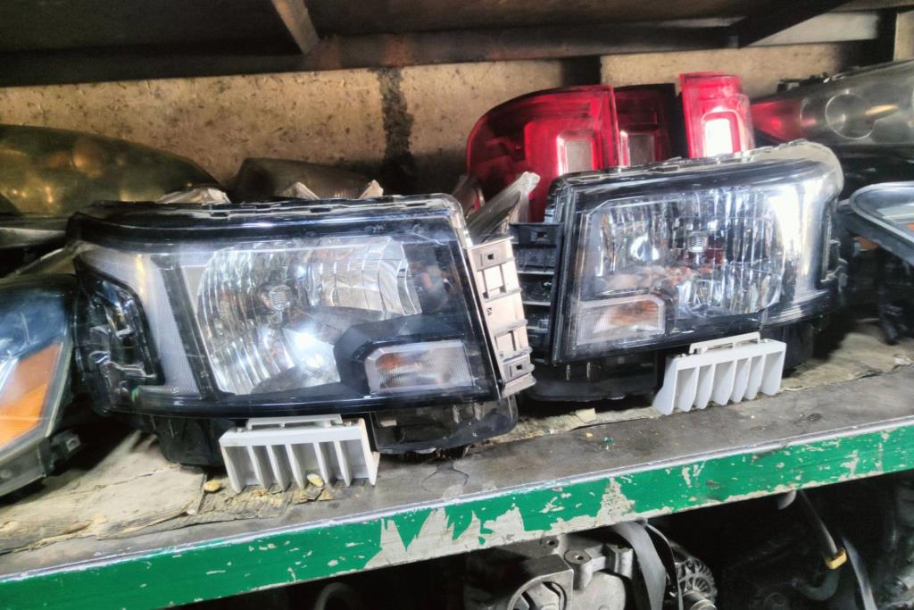 Lights Front light Ford Ranger