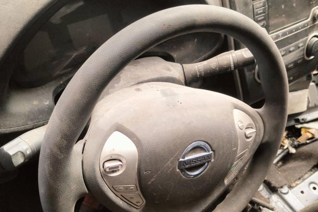 Cabin  Steering Wheel Nissan Leaf