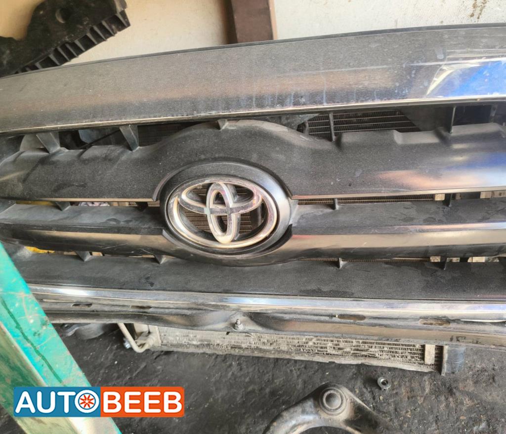 Body  Grilles Toyota Tacoma