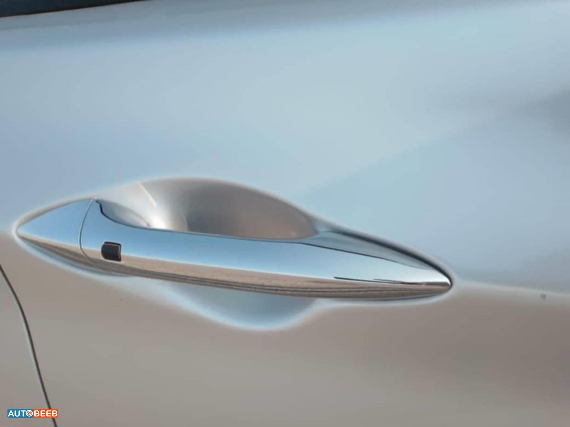Hyundai Avante 2011