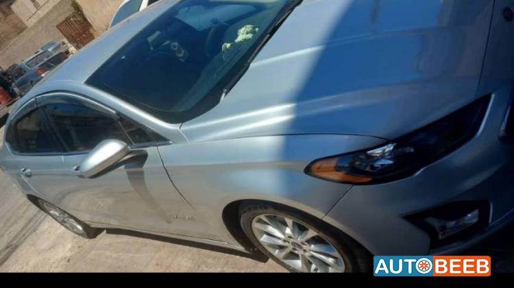 Ford Fusion 2017