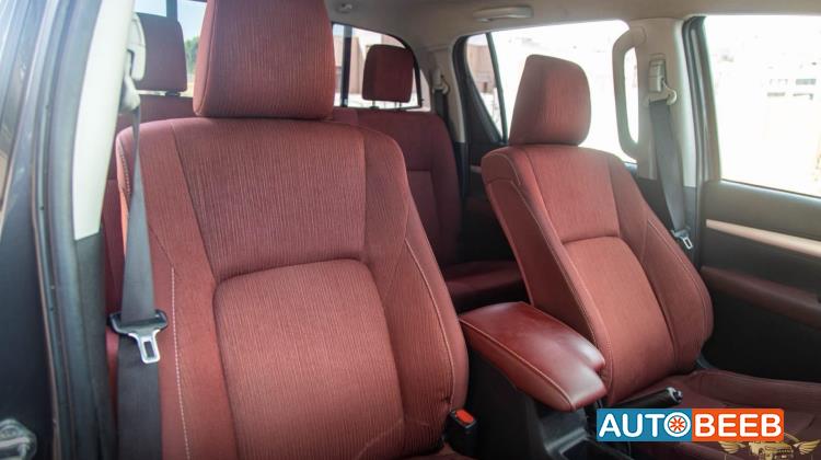 Toyota Hilux 2023
