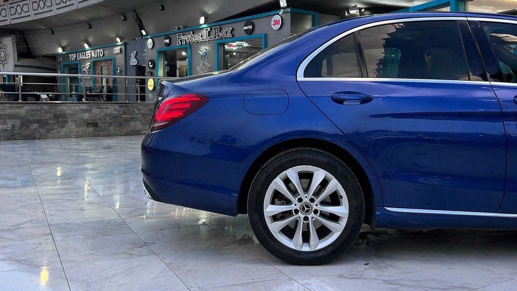 Mercedes Benz C180 2019