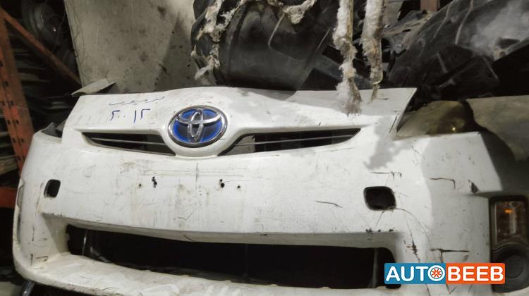 Body  Bumper Toyota Prius