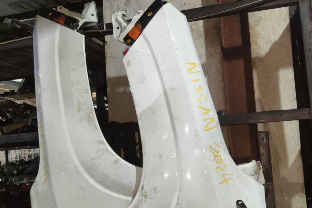 Body  Fenders  Nissan Navara
