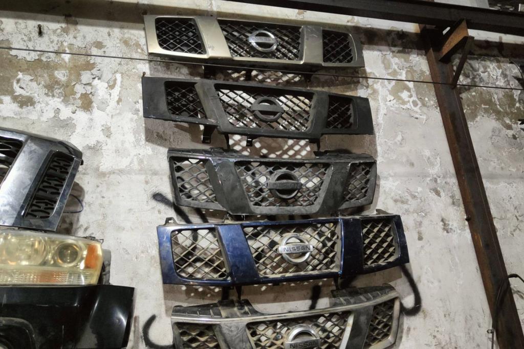 Body  Grilles Nissan Frontier