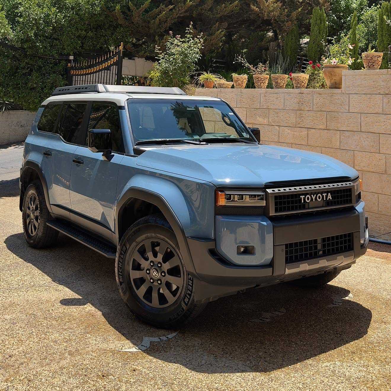 Toyota Land Cruiser 2024