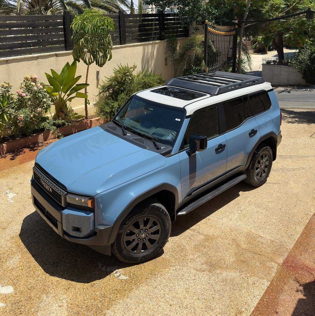 Toyota Land Cruiser 2024