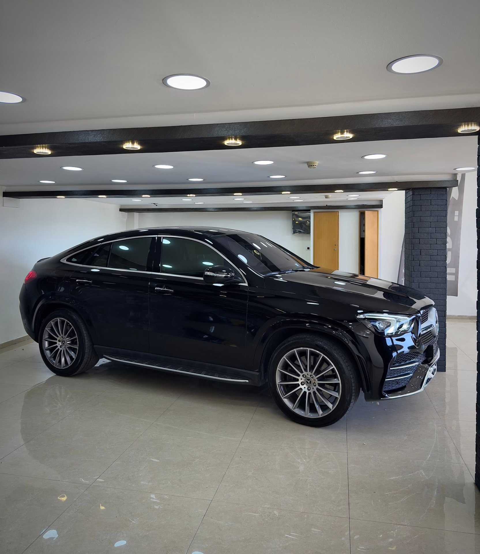 مرسيدس بنز GLE400 2024